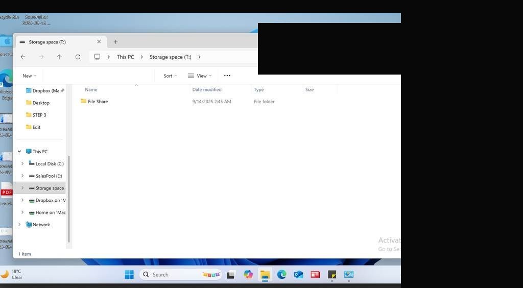 Storage pool successfully created and visible in File Explorer