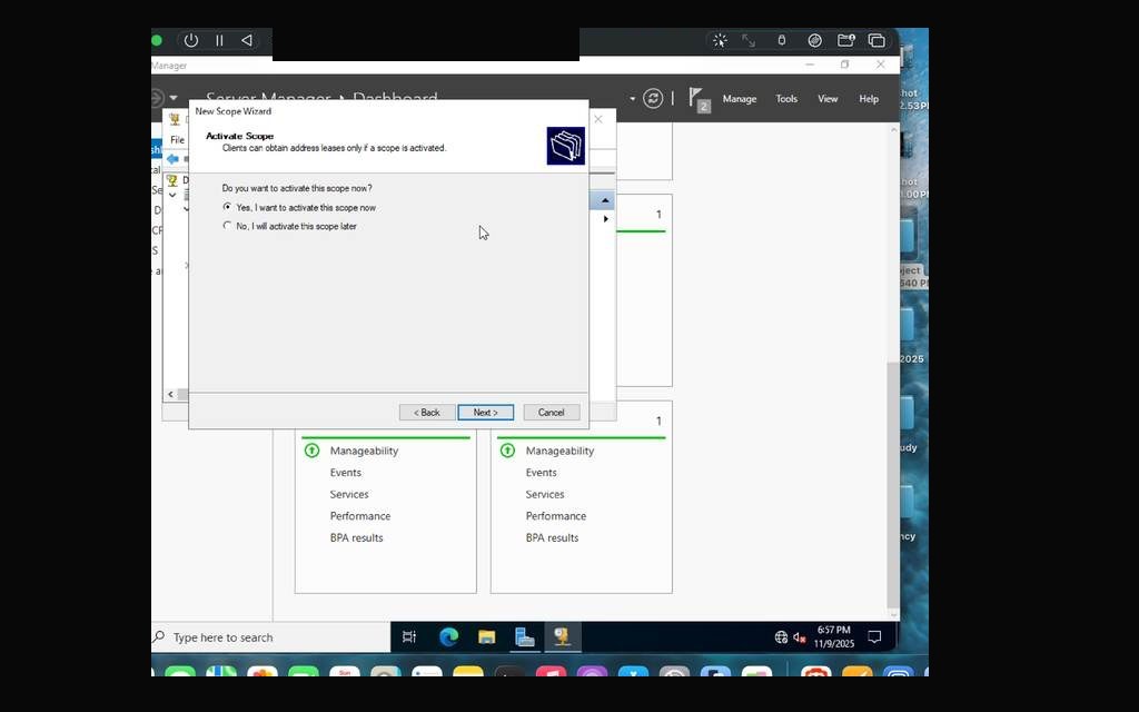 SRV02 first boot — Windows Server 2022 setup begins